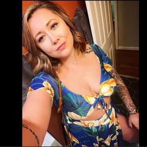 Meet your Posher, Briana